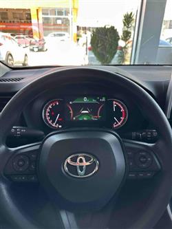 تۆیۆتا ڕاڤ 4